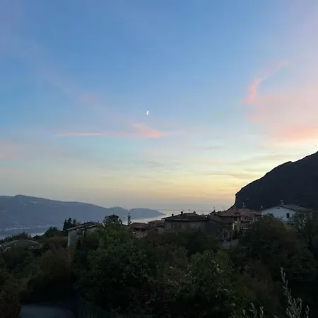 La شقة